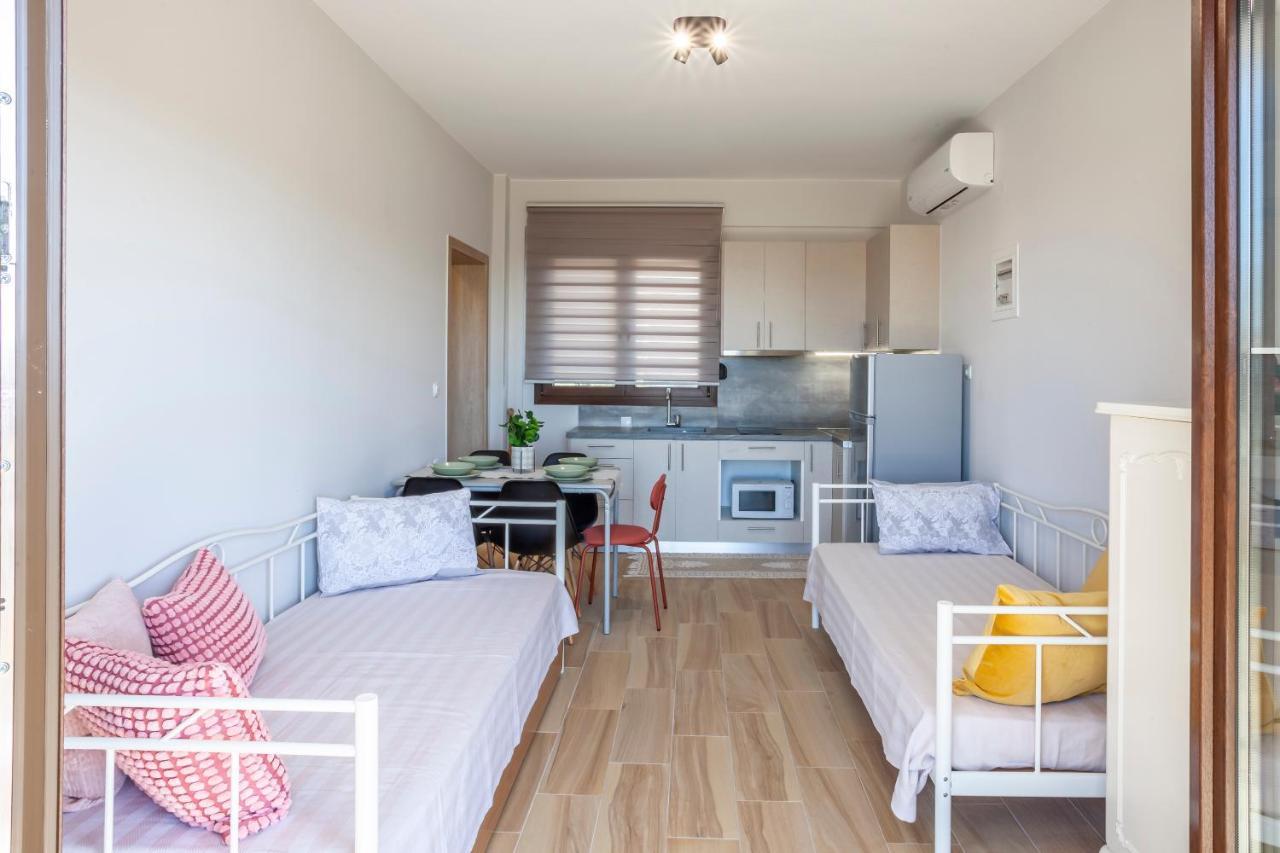 Lucid Dream Apt. |Bozinis Psakoudia Exterior photo