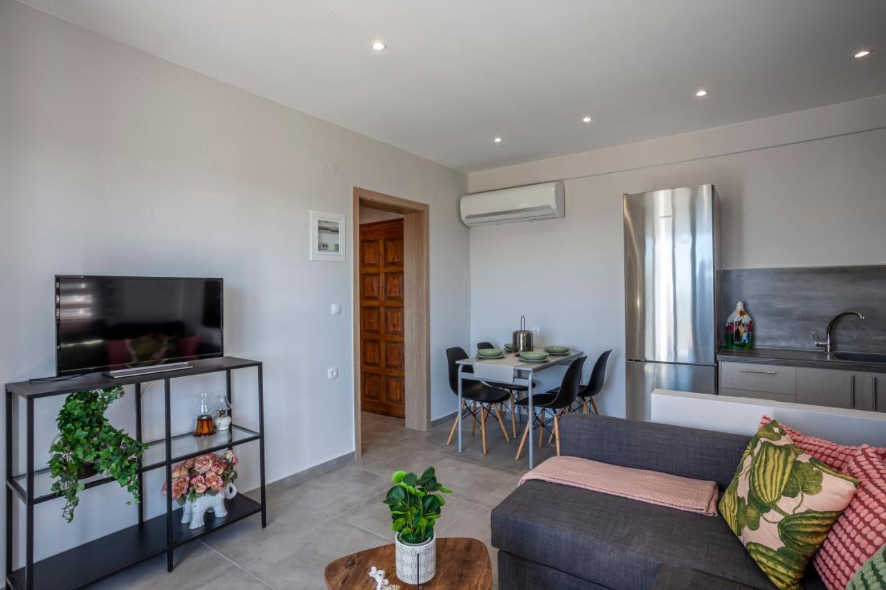 Lucid Dream Apt. |Bozinis Psakoudia Exterior photo